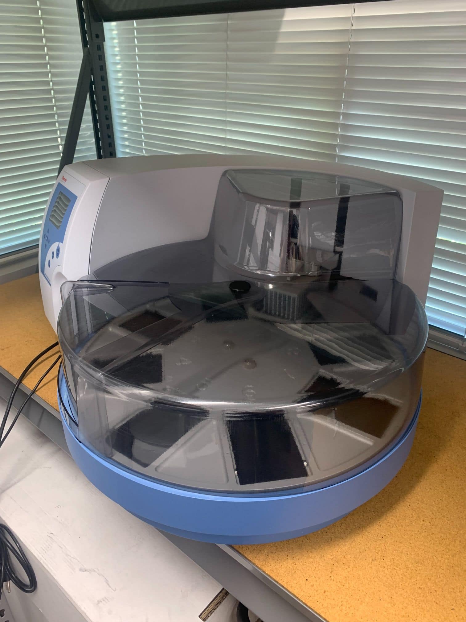 Thermo Scientific KingFisher Flex 5400630 DNA Purification/Extraction System, 2018 - 96 Deep Well Head (2) - Image 3