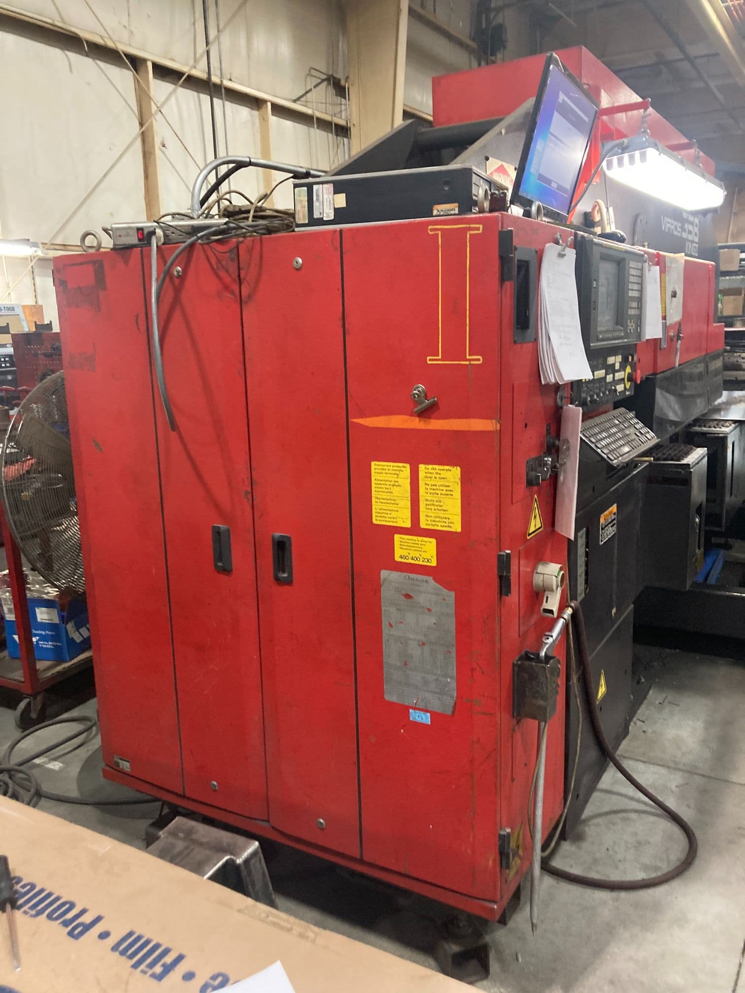33 Ton Amada VIPROS 358 King II CNC Turret Punch, 1999 - Load/Unload, Chiller, Tool Sharpener - Image 3