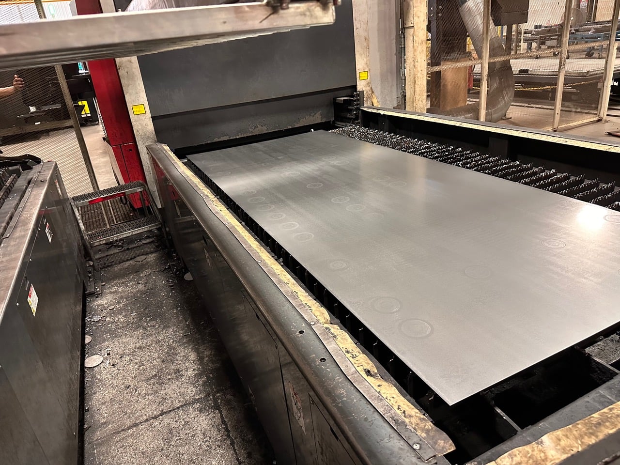 6,000 Watt Mitsubishi ML3015 EX-F60-D 6kw Fiber Laser, 2018 - 5' x 10' Tables - Image 4