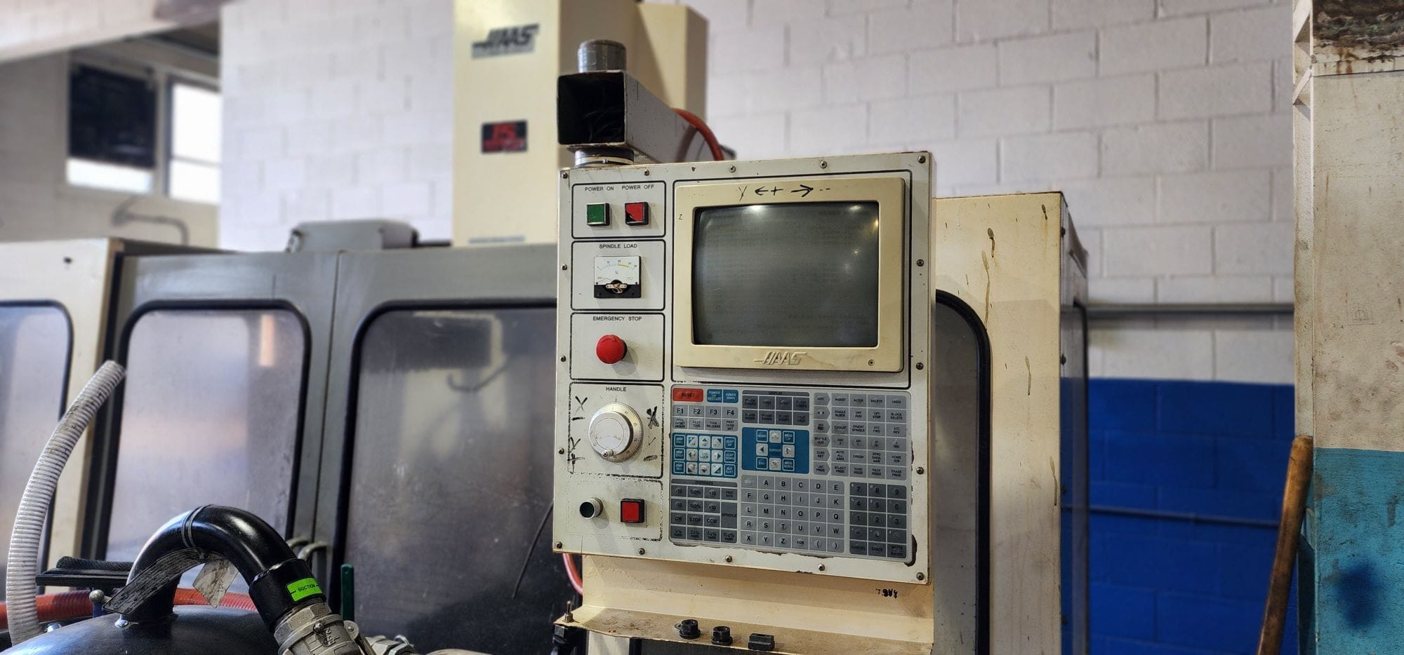 Haas VF-4 VMC, 1994 - Chip Auger, 4th Axis Drive - Image 5