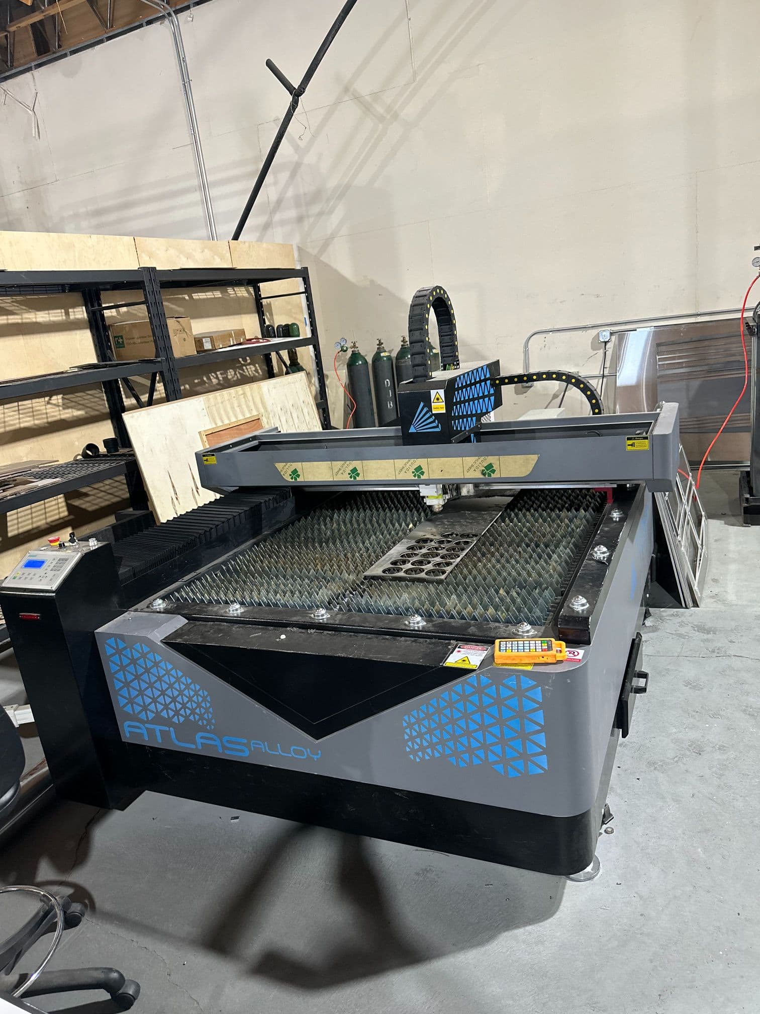 1000 Watt Atlas Alloy LF1325L Flatbed Fiber Laser, 2022