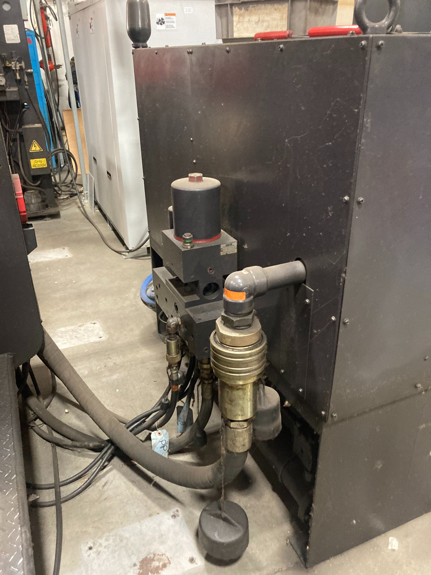 33 Ton Amada VIPROS 358 King II CNC Turret Punch, 1999 - Load/Unload, Chiller, Tool Sharpener - Image 11