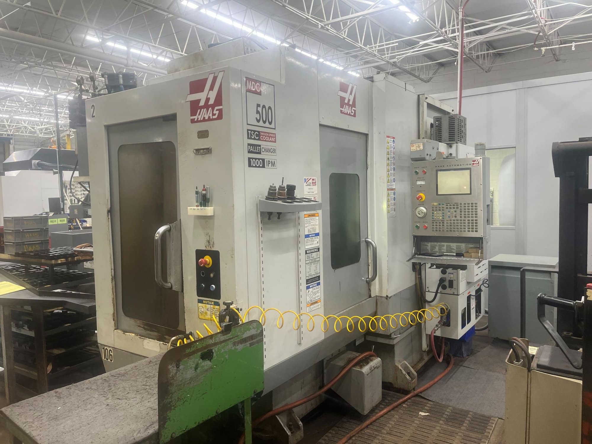 Haas MDC-500 VMC, 2006 - TSC, Pallet Changer & 24 ATC