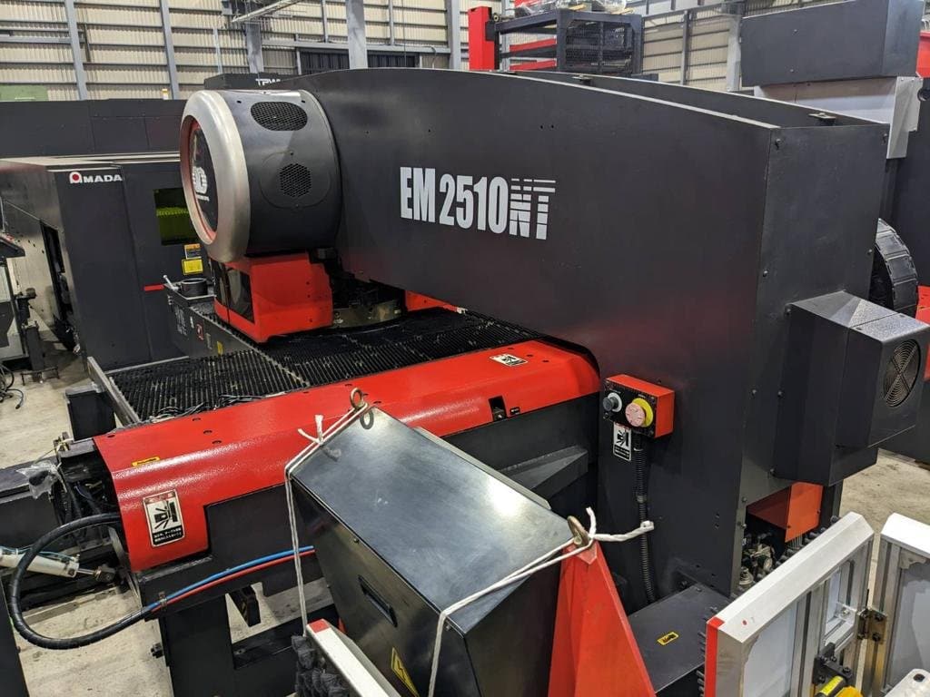 22 Ton Amada EM2510-NT Turret Punch Press - 2004, 50" x 100" Table, 58 Station 2 Auto Index - Image 6