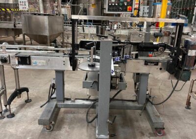 southern california packaging equipment model st1100pb labeler
