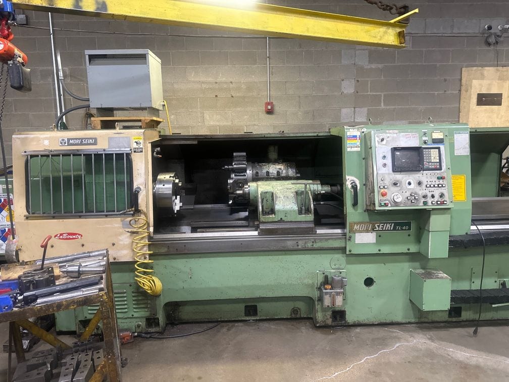 Mori Seiki TL-40 CNC Lathe, 1989- Tailstock, Chip Conveyor