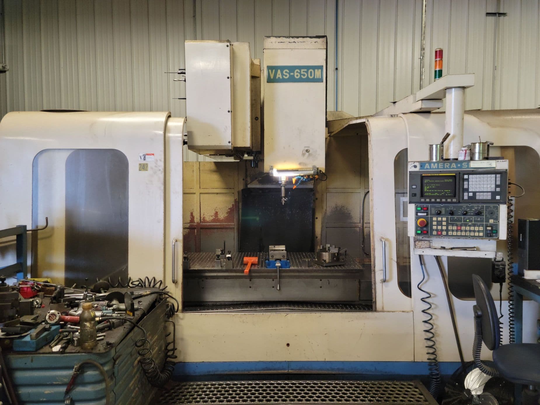 Amera Seiki VAS 650M CNC VMC, 2002 - 4th Axis, TSC