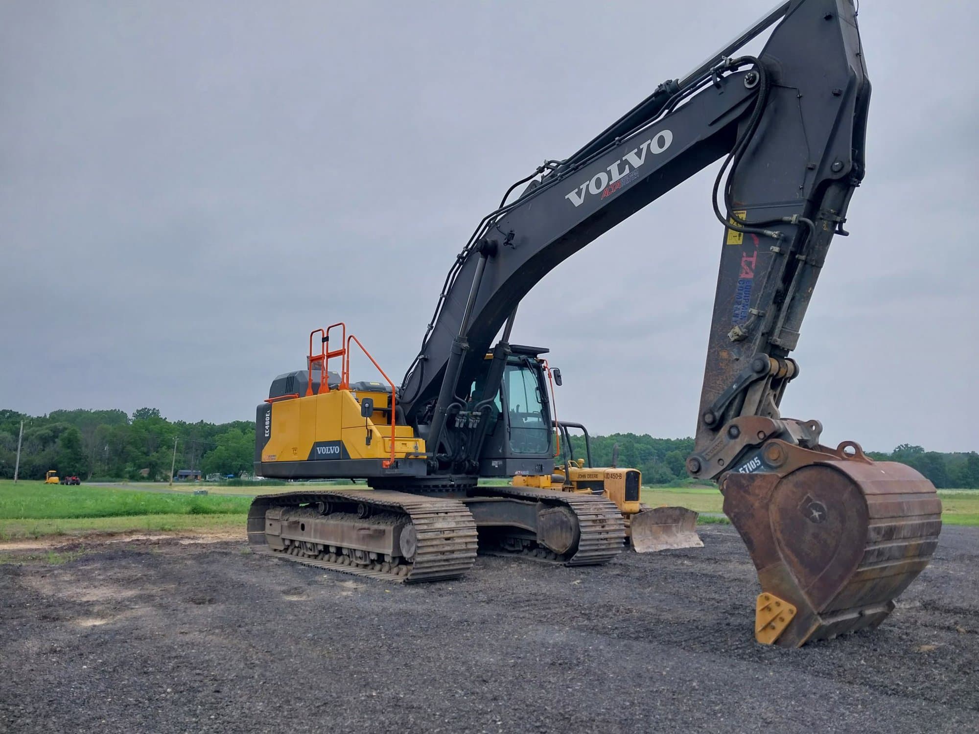 Volvo EC480EL Excavator, 2017 - Auxiliary Hydraulics Included - Image 2