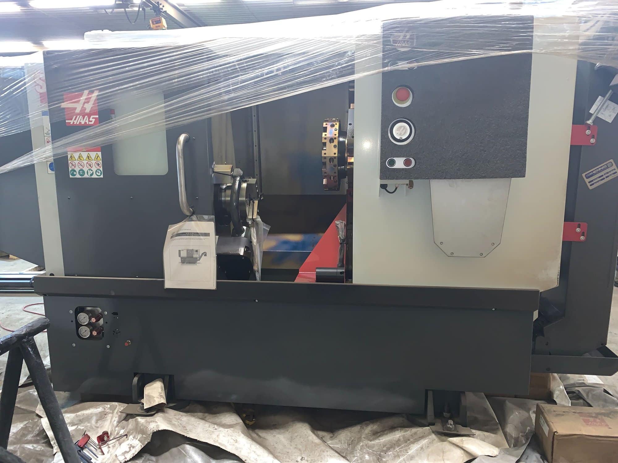 Haas ST-15 CNC Lathe, 2020 - NEW, never powered w/ tailstock and conveyor - Image 2