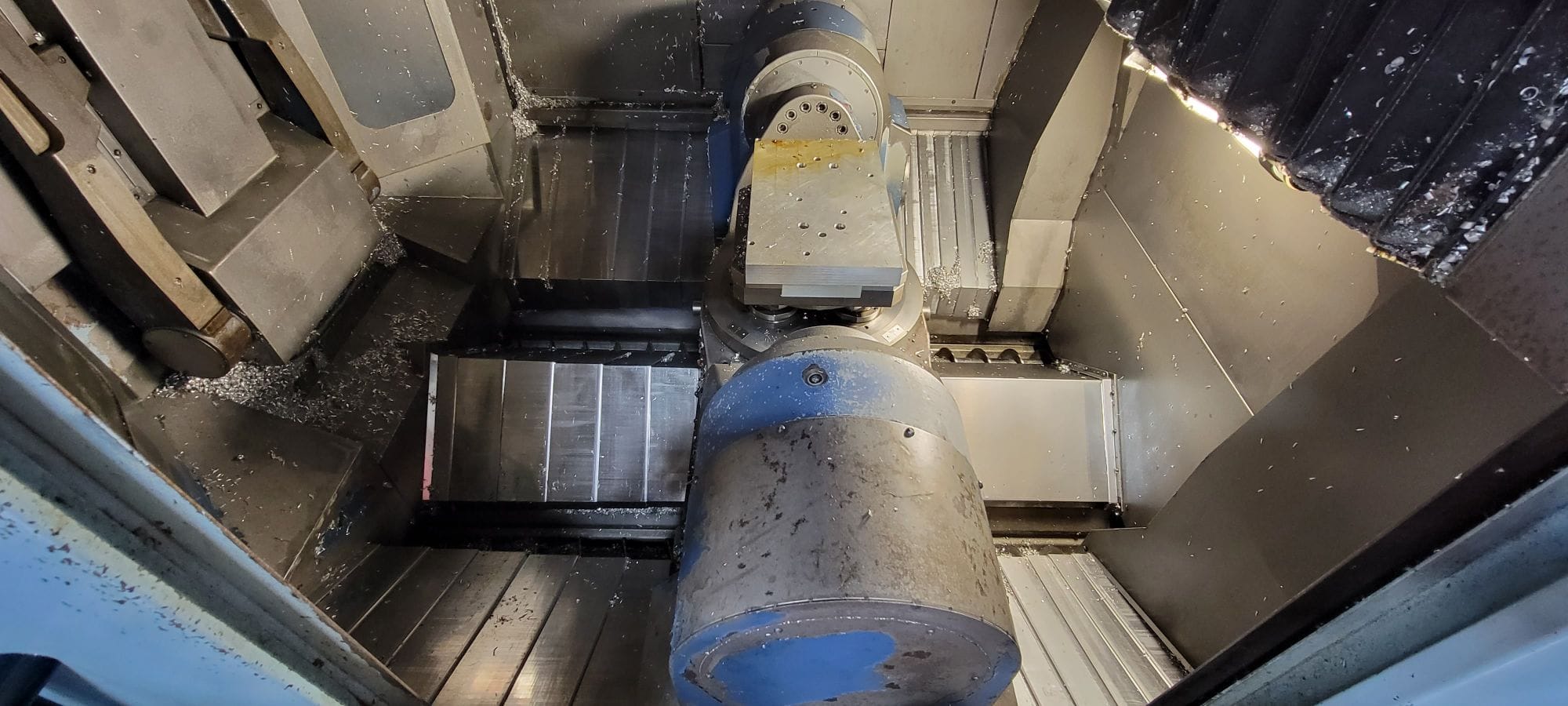 Matsuura MAM72-42V VMC - 2007, 5 Axis, Pallet Changer, 320 Tool ATC - Image 7