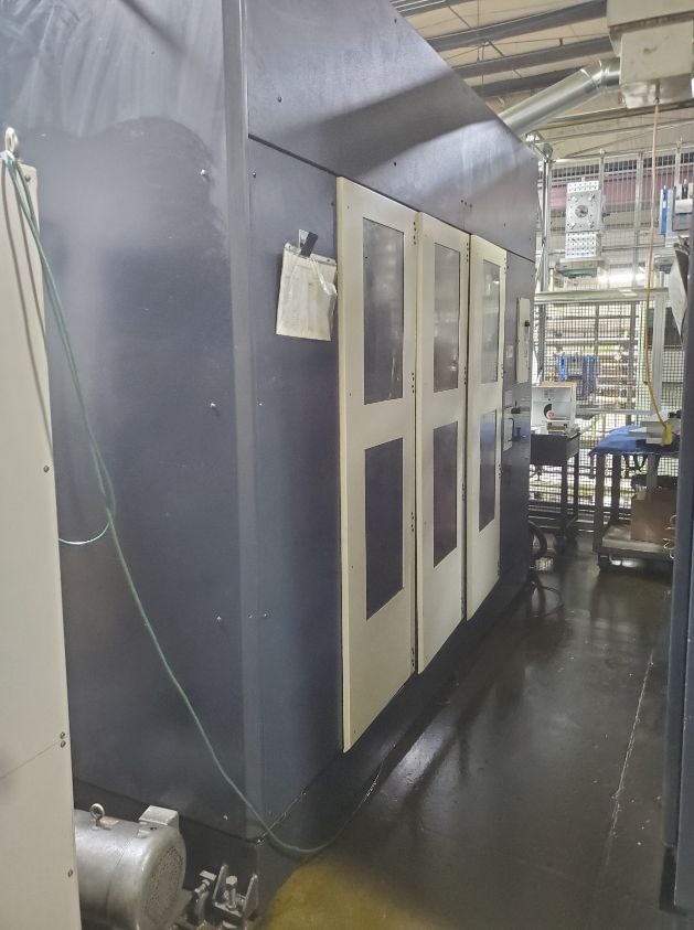 Makino A66E HMC, 2005 - Full 4th Axis, Pro 3 Control, Auto Pallet Changer, TSC - Image 3