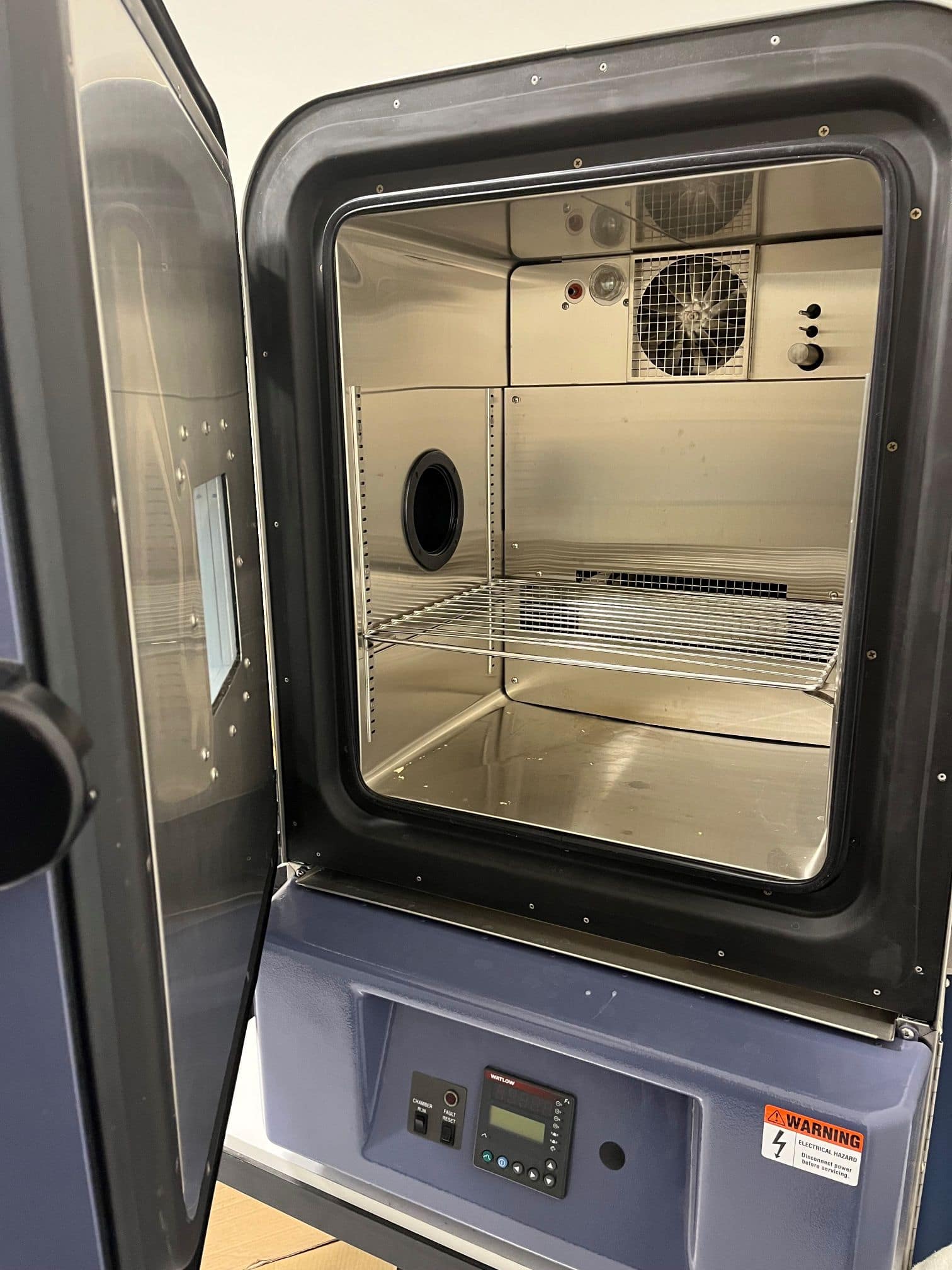 Espec BTX-475 Temperature & Humidity Chamber, 2013 - Image 4