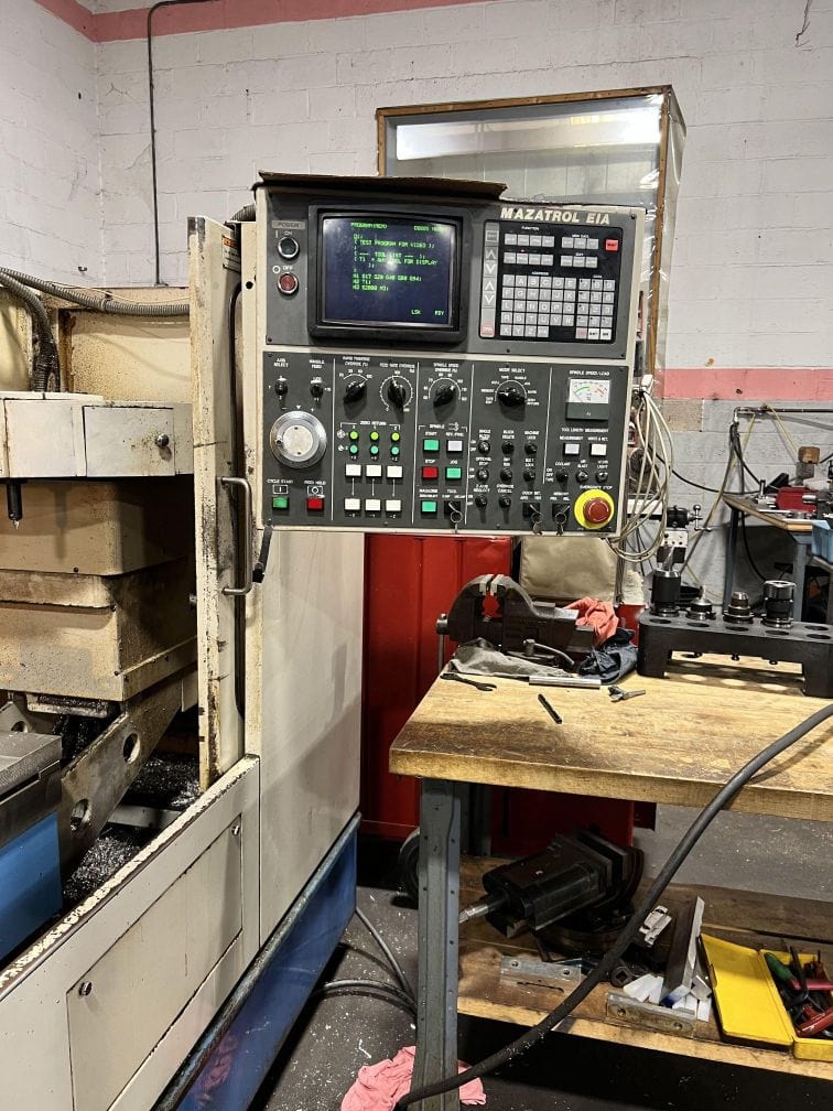 Mazak VTC-41 CNC VMC, 1991 - Image 4