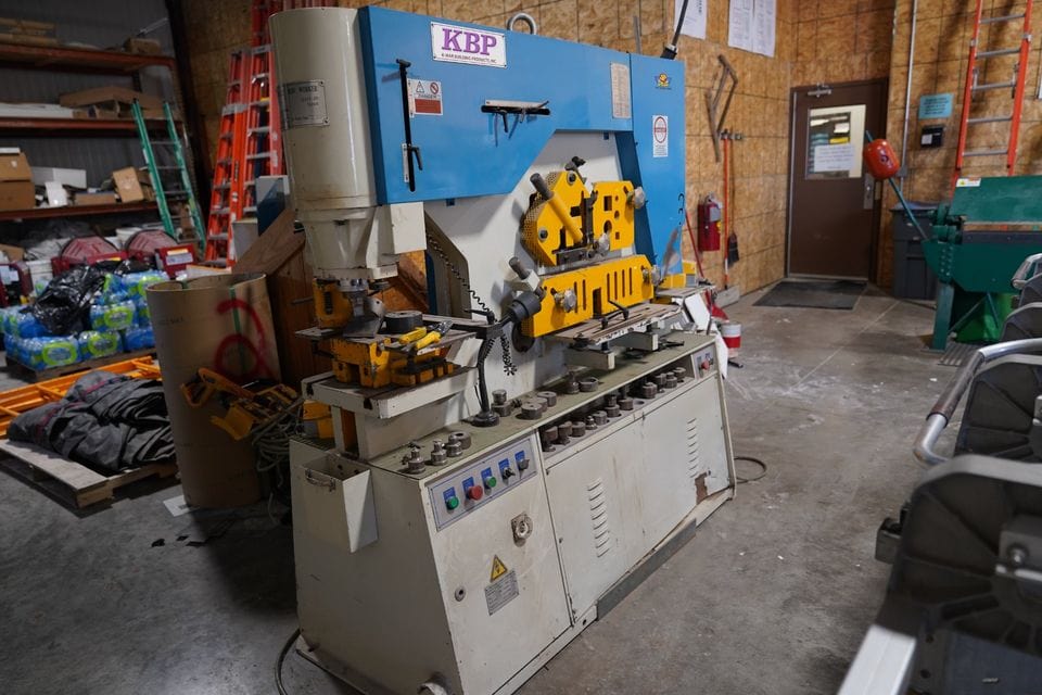 KBP K-Mar Q35Y-20 86 Ton Ironworker, 2000 - Image 4