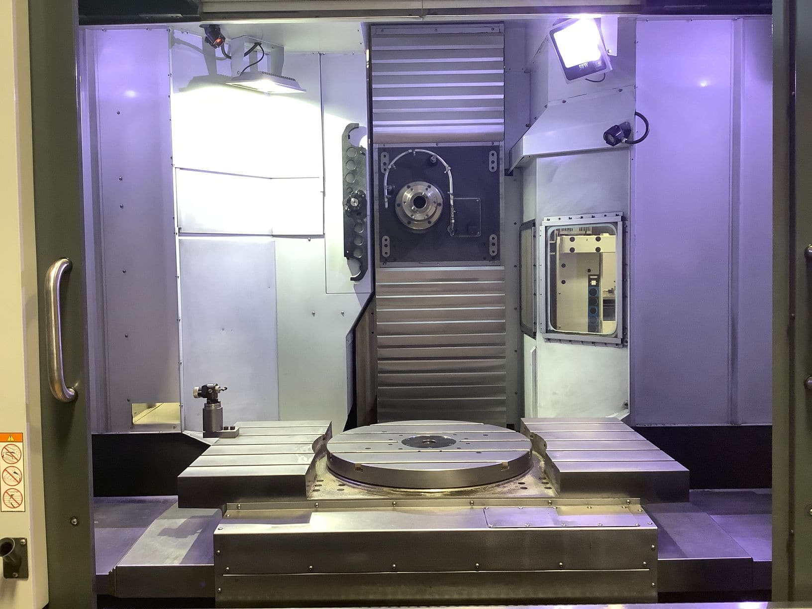 Haas EC-1600 ZT HMC, 2018 - Full 4th Axis Rotary, Probe, 1000 PSI, 10k Spindle, Low Hours - Image 5