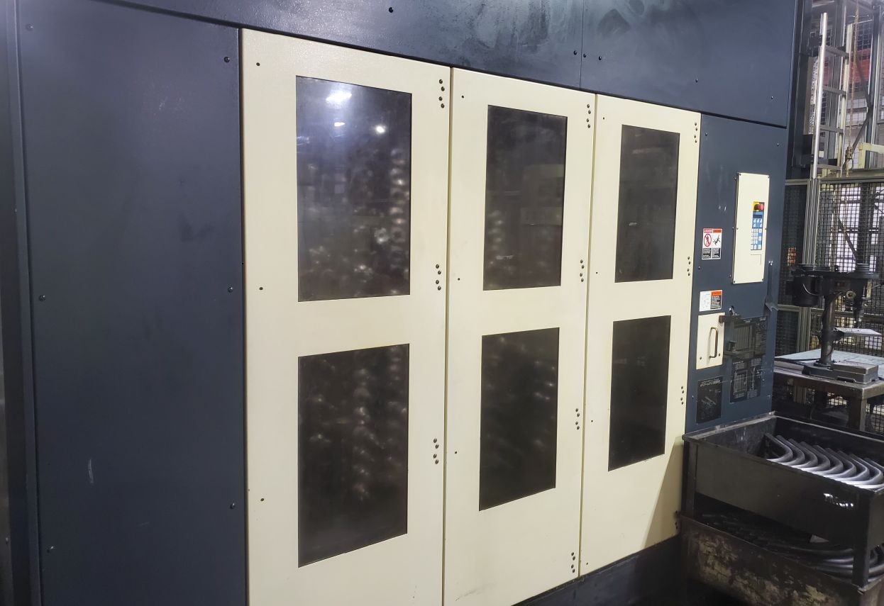 Makino A66E HMC, 2005 - Full 4th Axis, Pro 3 Control, Auto Pallet Changer, TSC - Image 6