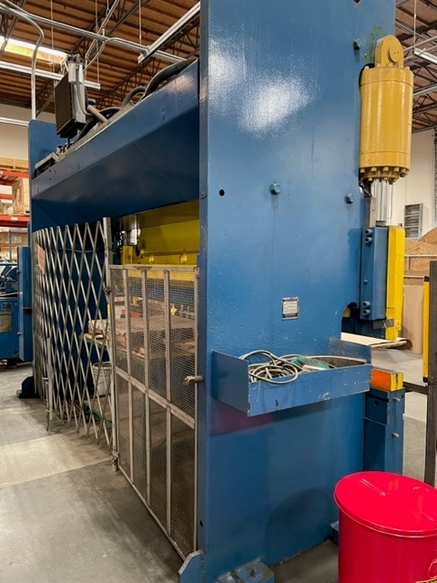 200 Ton x 12’ Cincinnati Hydraulic Press Brake, 1969 - Image 6