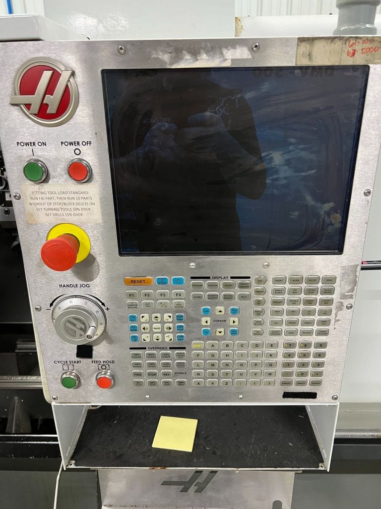 Haas ST-20 CNC Lathe, 2016 - Bar Feeder, Tailstock, Parts Catcher - Image 4