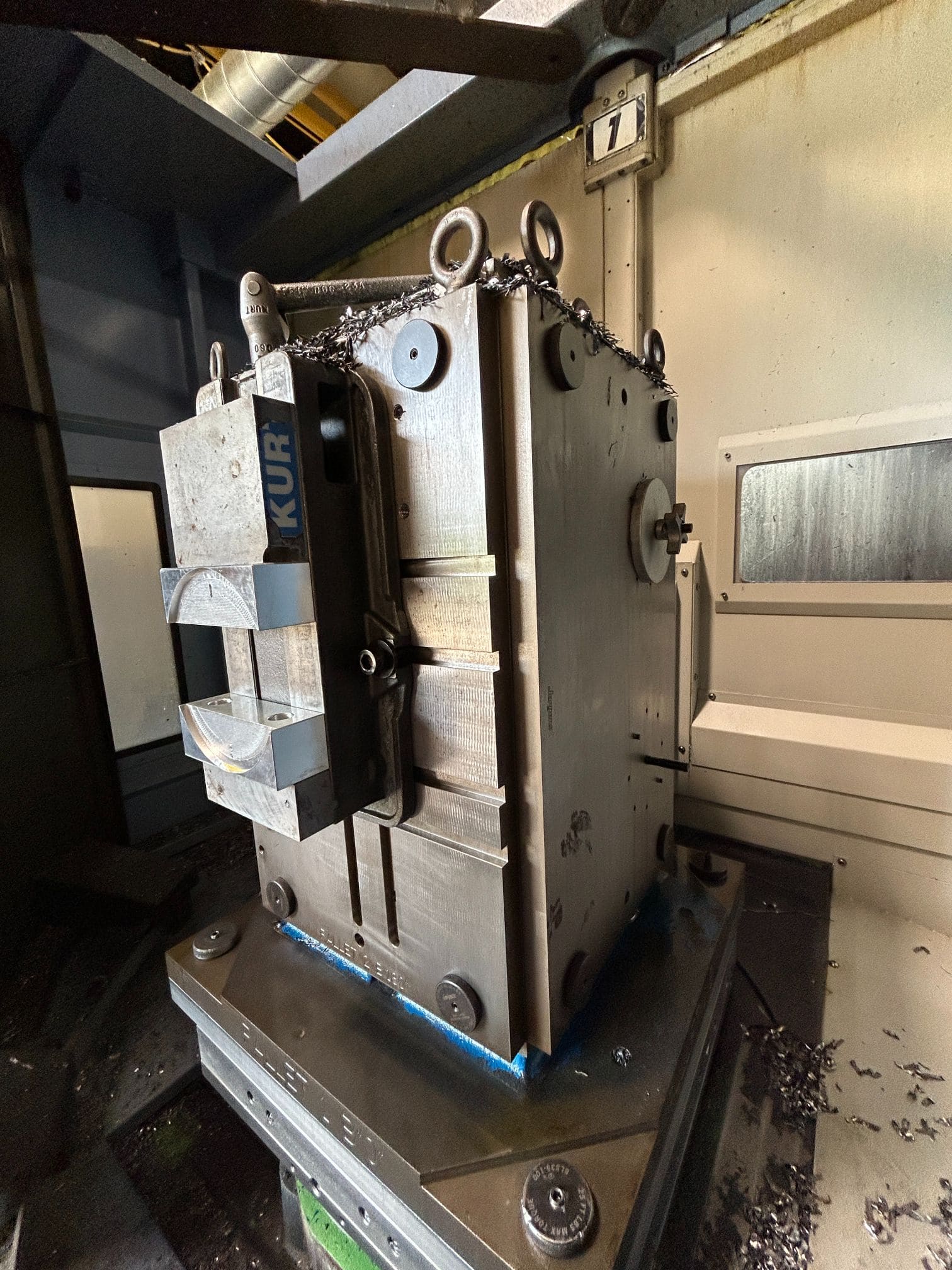 Doosan NHP 6300 CNC HMC, 2015 - Fanuc Control - Image 13