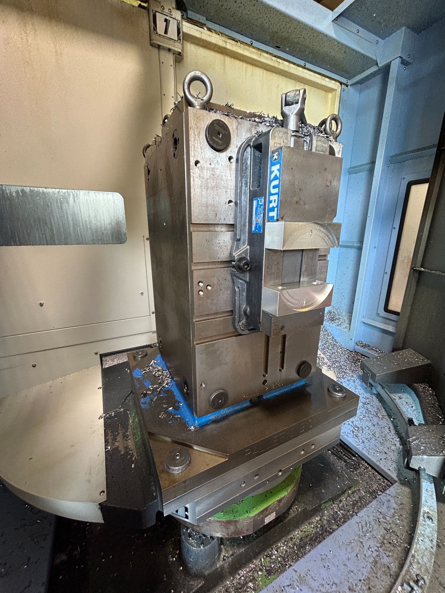Doosan NHP 6300 CNC HMC, 2015 - Fanuc Control - Image 16
