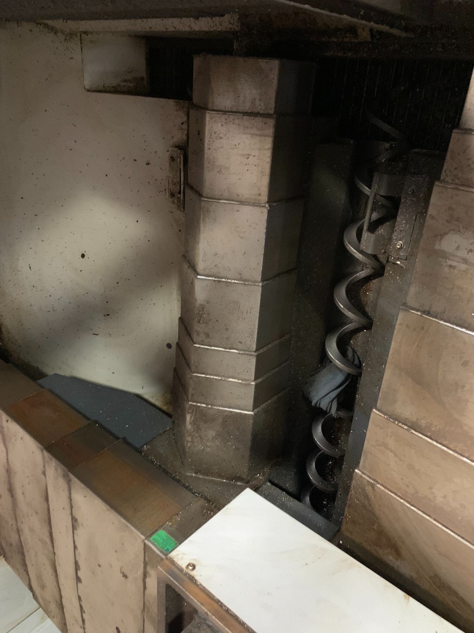 Yama Seiki BM2100 High Rigidity CNC VMC, 2019 - Fanuc, 4th Axis, CTS - Image 7