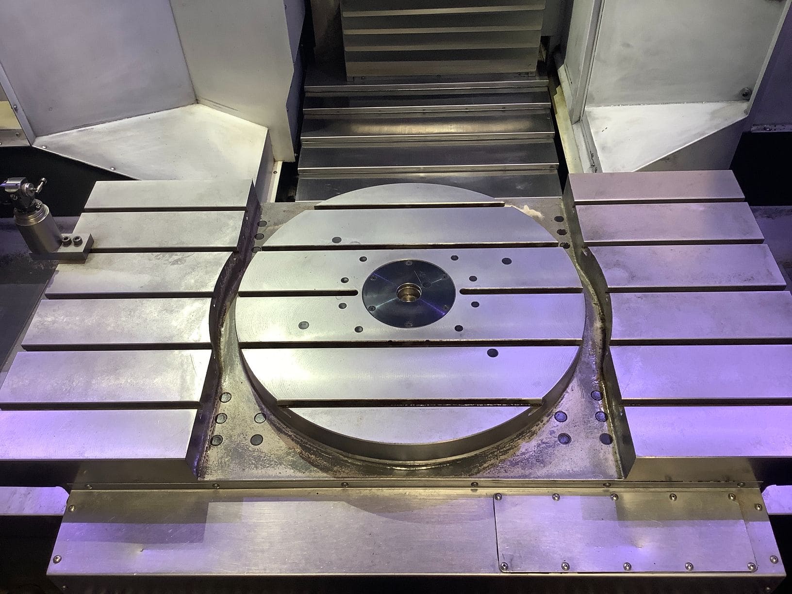 Haas EC-1600 ZT HMC, 2018 - Full 4th Axis Rotary, Probe, 1000 PSI, 10k Spindle, Low Hours - Image 9