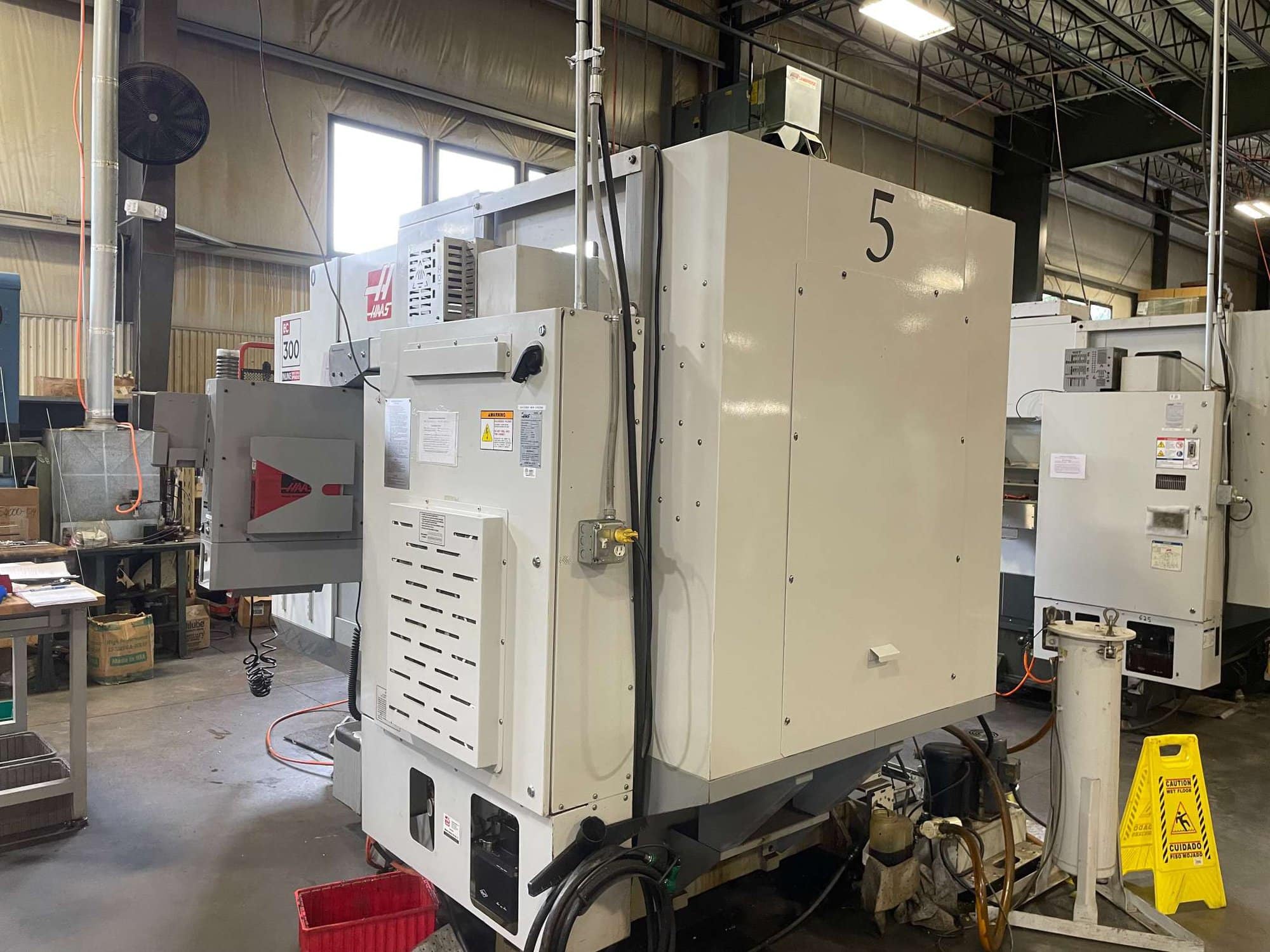 Haas EC-300 CNC HMC, 2004 - Dual Pallet, Mistaway, Chip Auger, NEEDS NEW SPINDLE - Image 5