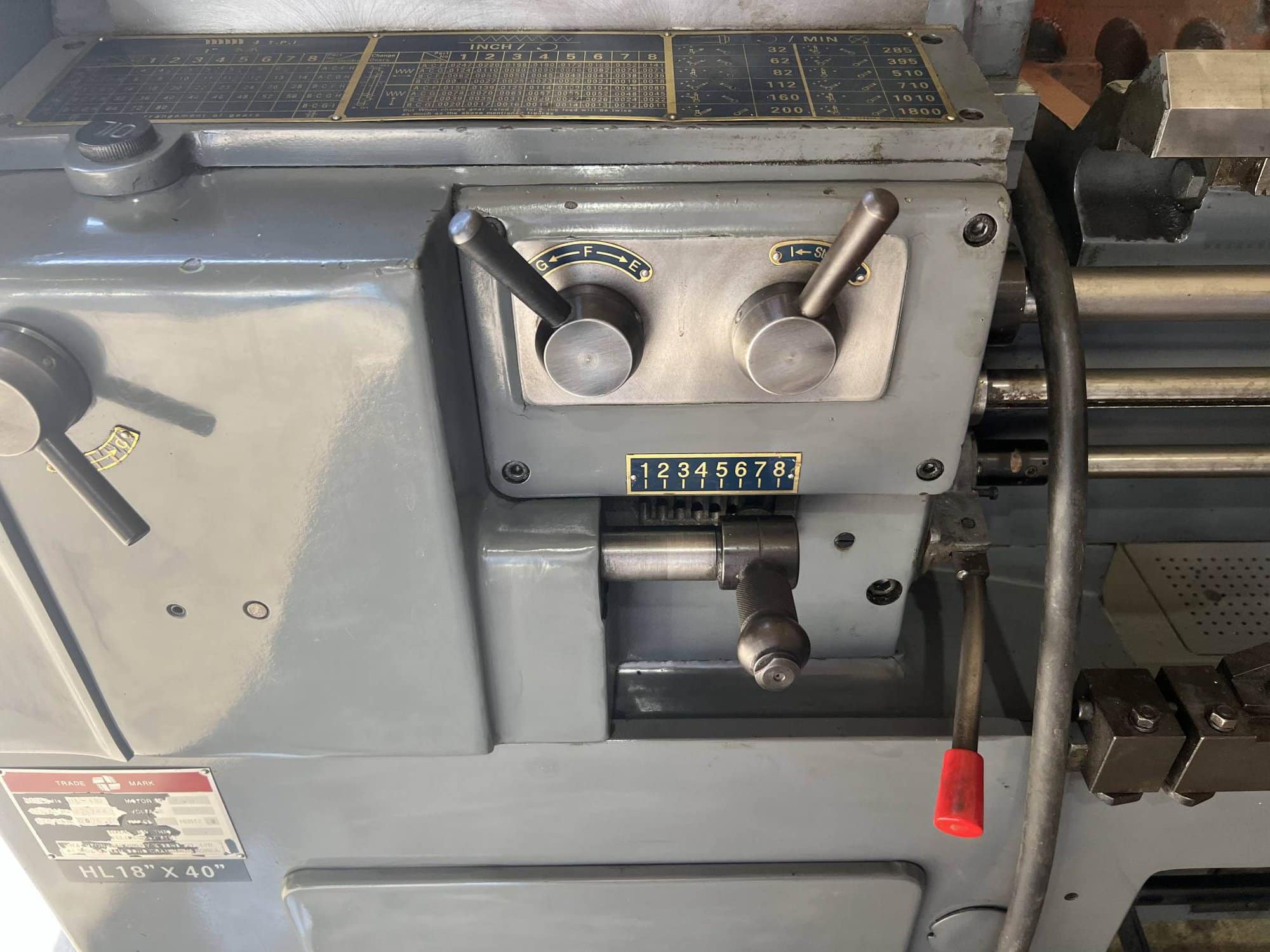 18" x 40" Hwacheon HL-460 Manual Lathe, 2006 - Digital Read Out, Tailstock - Image 3