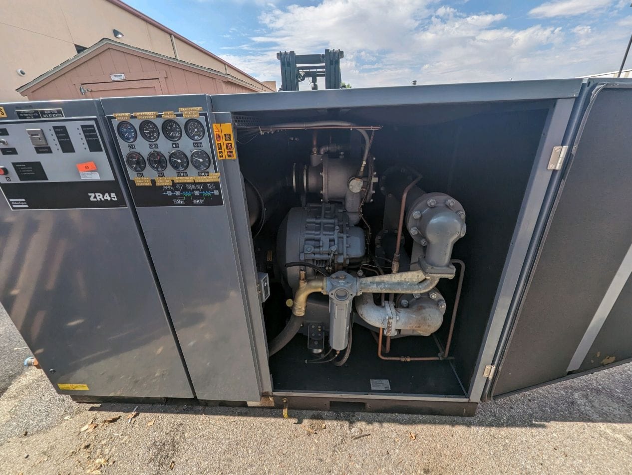 60 HP Atlas Copco ZR45 Rotary Screw Air Compressor, 1993 - Image 2