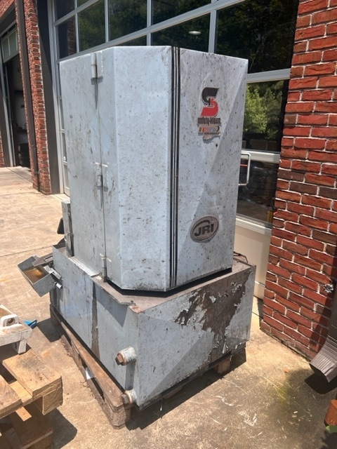 JRI Industrial Parts Washer Model FL-250EA, 2016