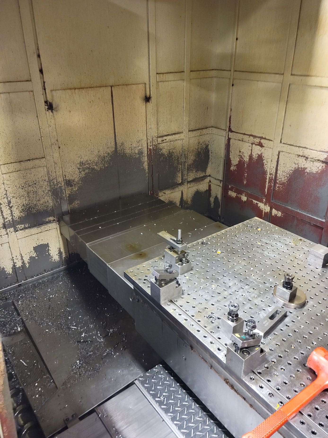 Amera Seiki VAS 650M CNC VMC, 2002 - 4th Axis, TSC - Image 5