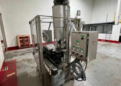 us bottlers machinery 6-head rotary chuck capper