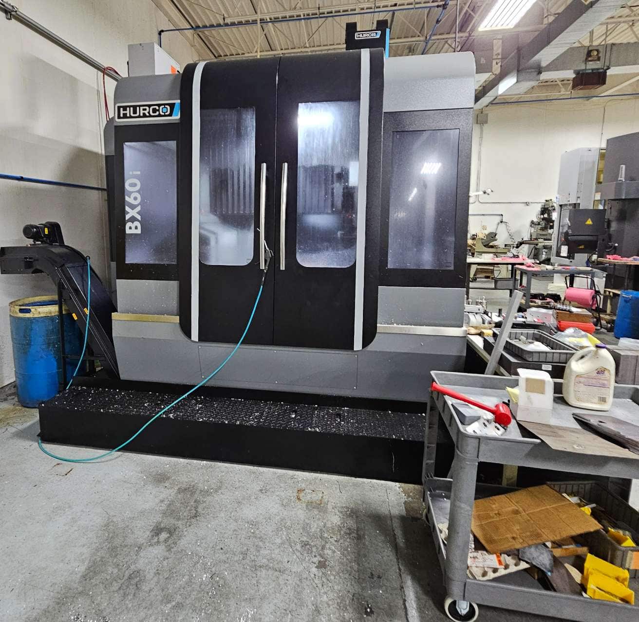 Hurco BX60i VMC, 2021 - WinMax, 30 ATC, Chip Conveyor, Mist Buster, 512 Hours, Probes