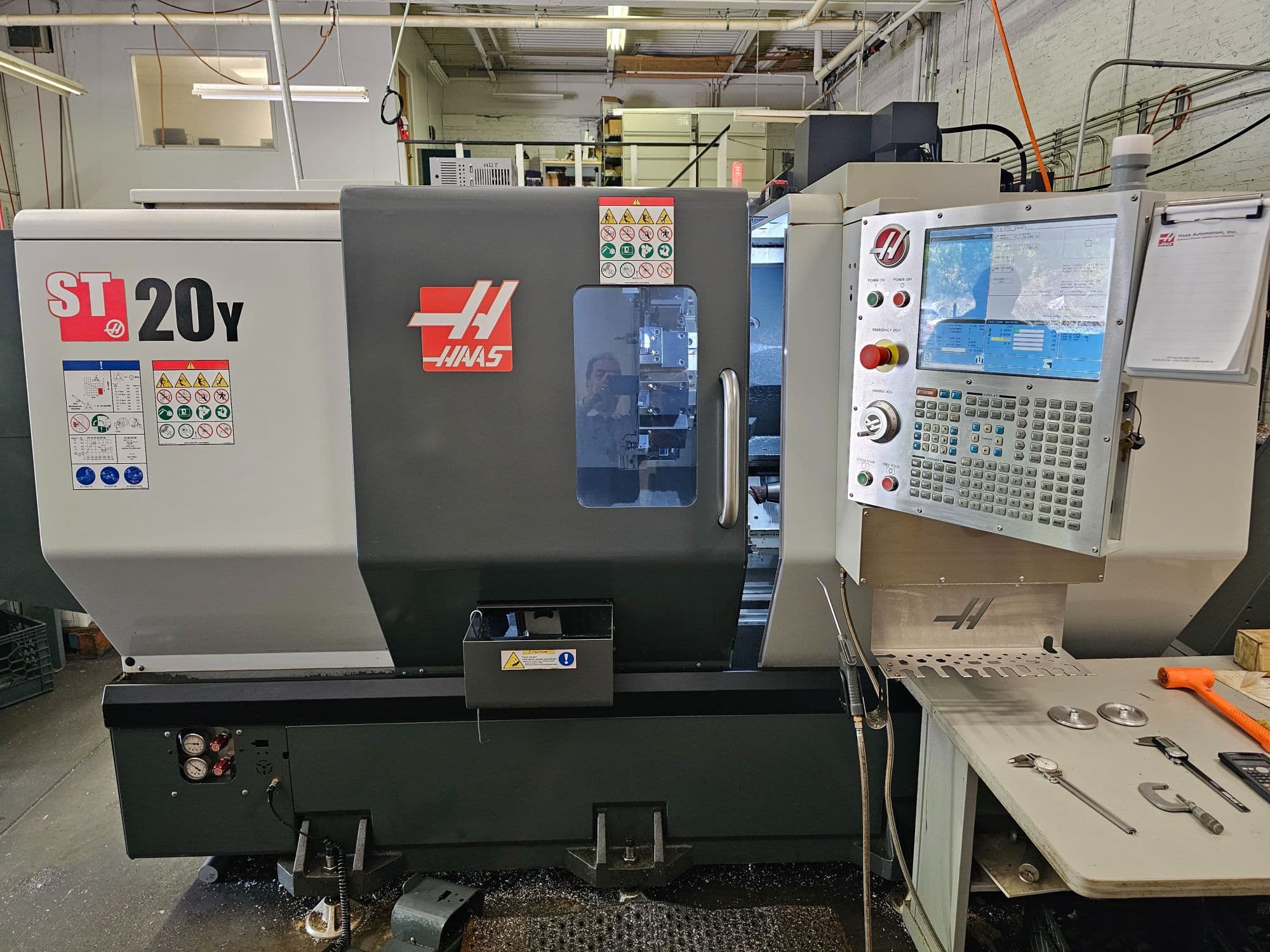 Haas ST-20Y CNC Lathe, 2018 - Live Tooling, Tailstock, Tool Presetter