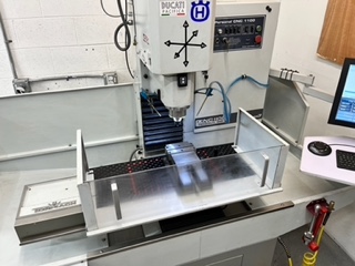 Tormach CNC 1100 Series 3 VMC, 2018 - Wi-Fi, USB, Vise & Tooling, Flood Coolant