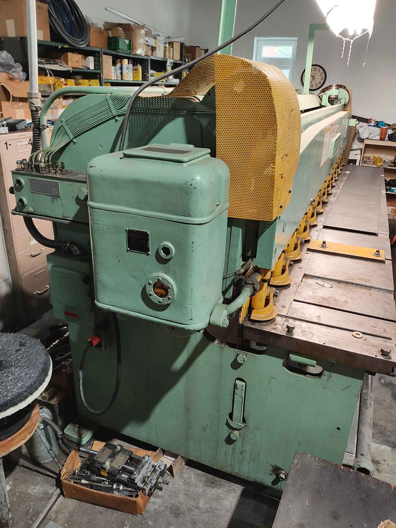 10 Gauge x 12' Cincinnati 1012 Shear