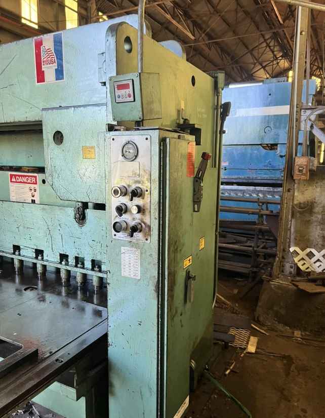 10 X 3/8” Betenbender Hydraulic Shear