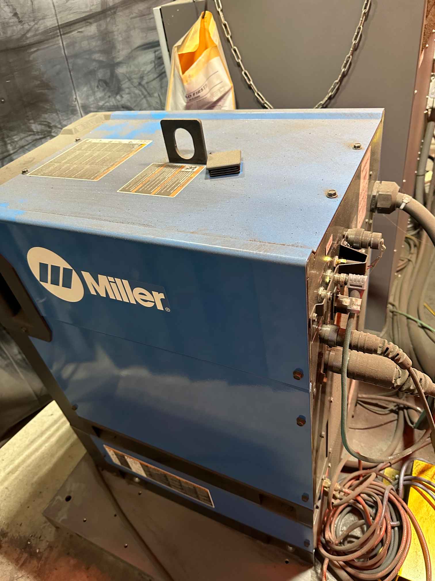 ArcWorld AW2000 Robotic Welder
