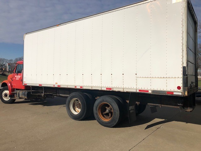 24' International 4900 Detroit Diesel Box Truck