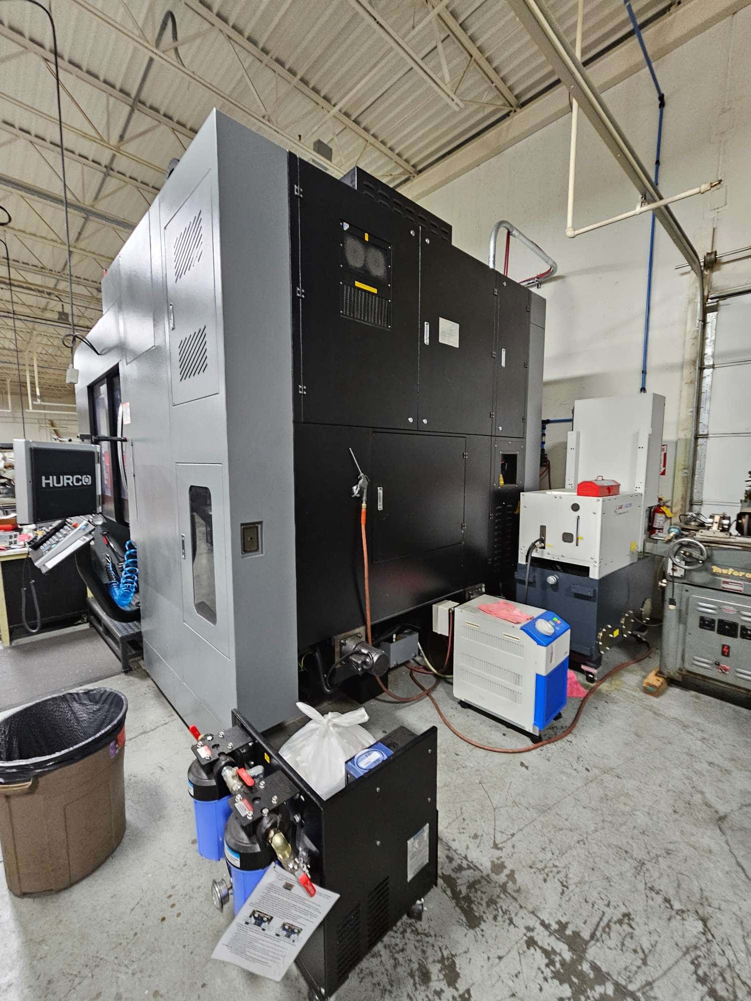 Hurco BX60i VMC, 2021 - WinMax, 30 ATC, Chip Conveyor, Mist Buster, 512 Hours, Probes - Image 3
