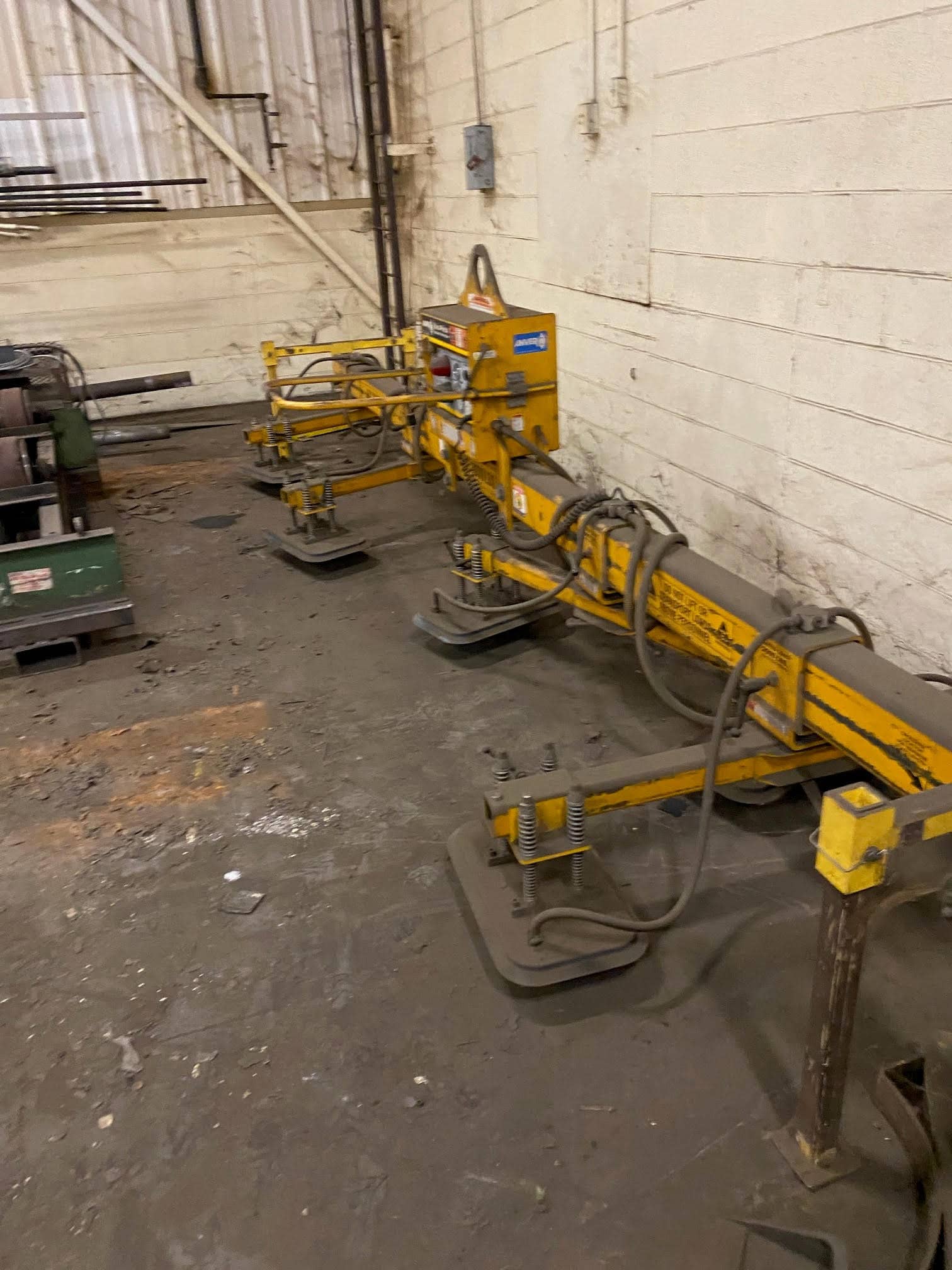 Anver VPE3-HDO W/L800M8-190-4/53 Plate Vacuum Sheet Lifter, 2007 - Image 5