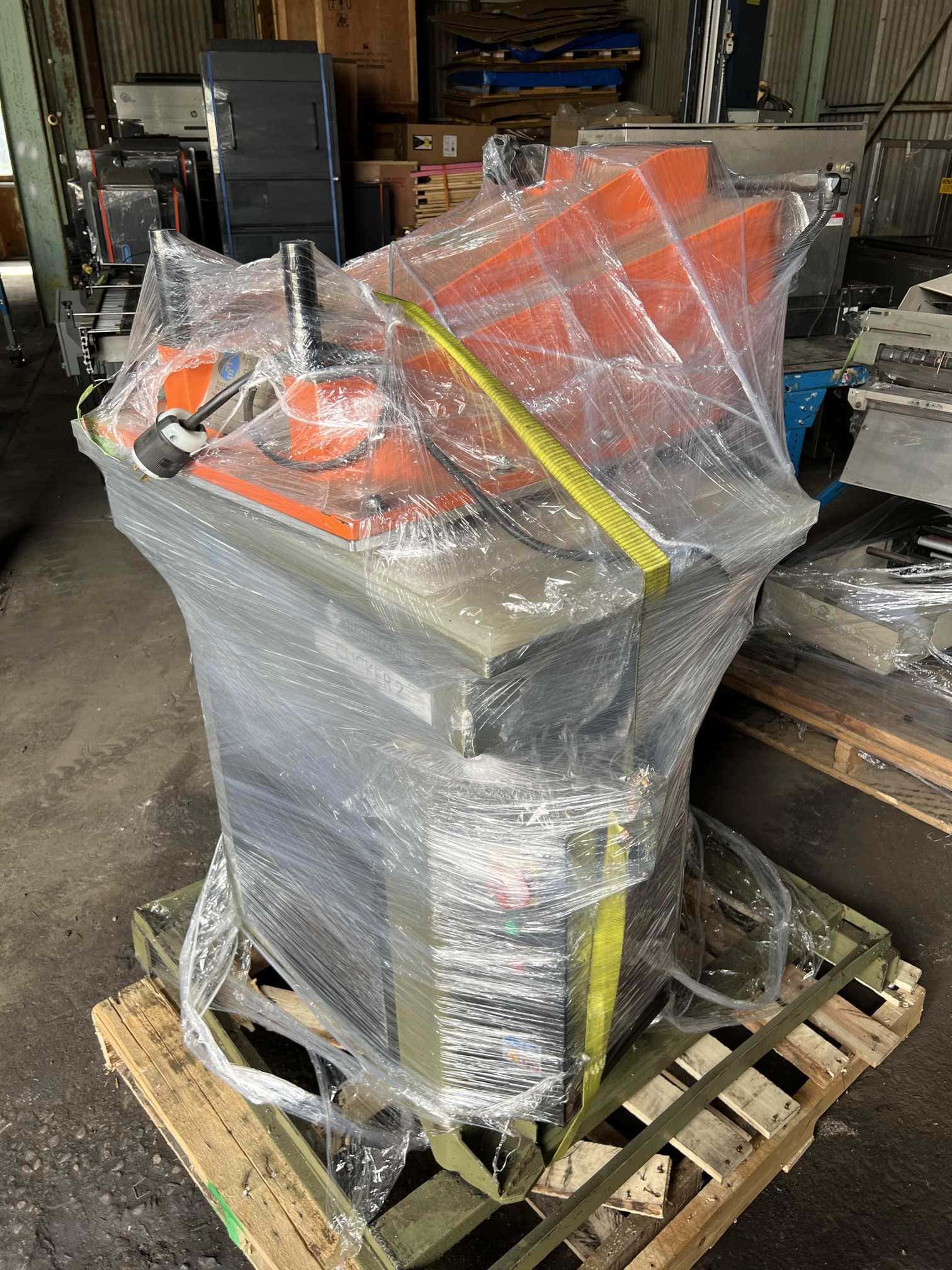 27 Ton Freeman Schwabe FS25 Clicker Press - Image 5