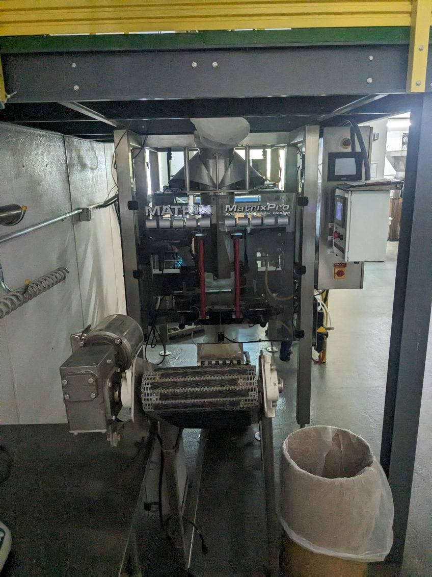 Matrix Packaging Pro Series 201318R Vertical Form-Fill-Seal Machine, 2008 - Image 5