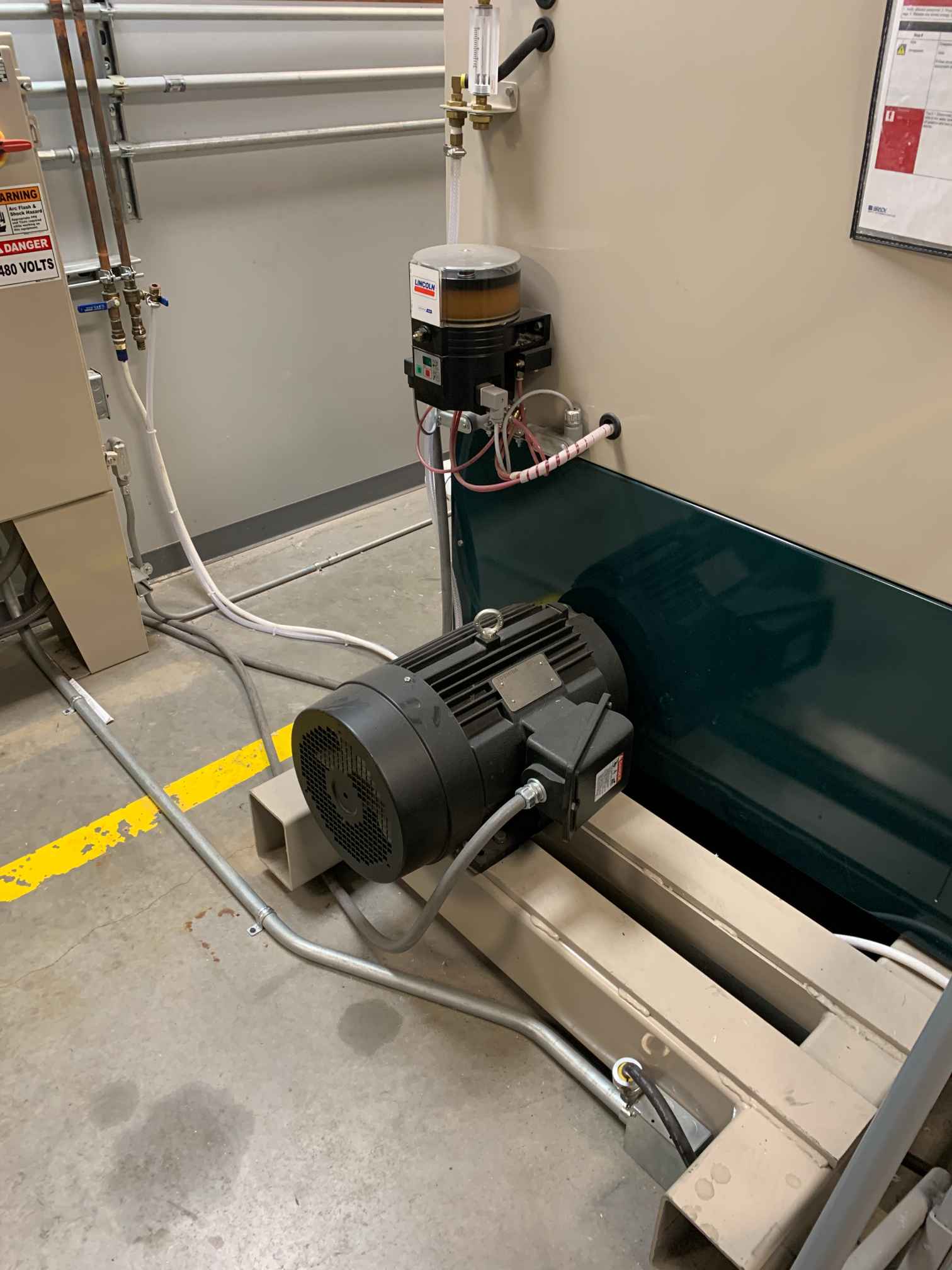 Almco V-2842S Vibratory Finishing Machine