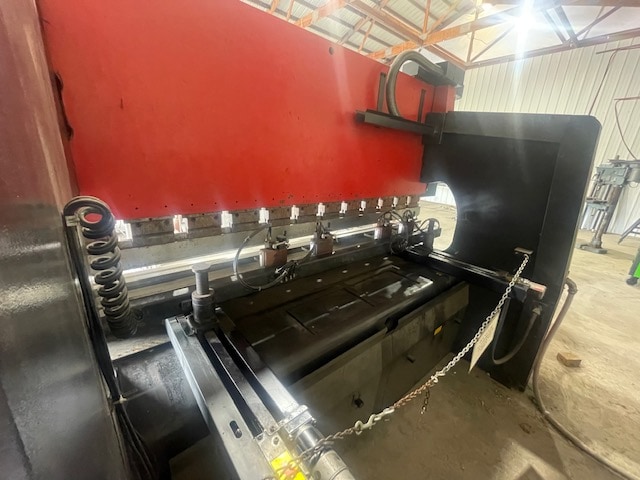 88 Ton x 8' Amada FBD 8025 CNC Press Brake