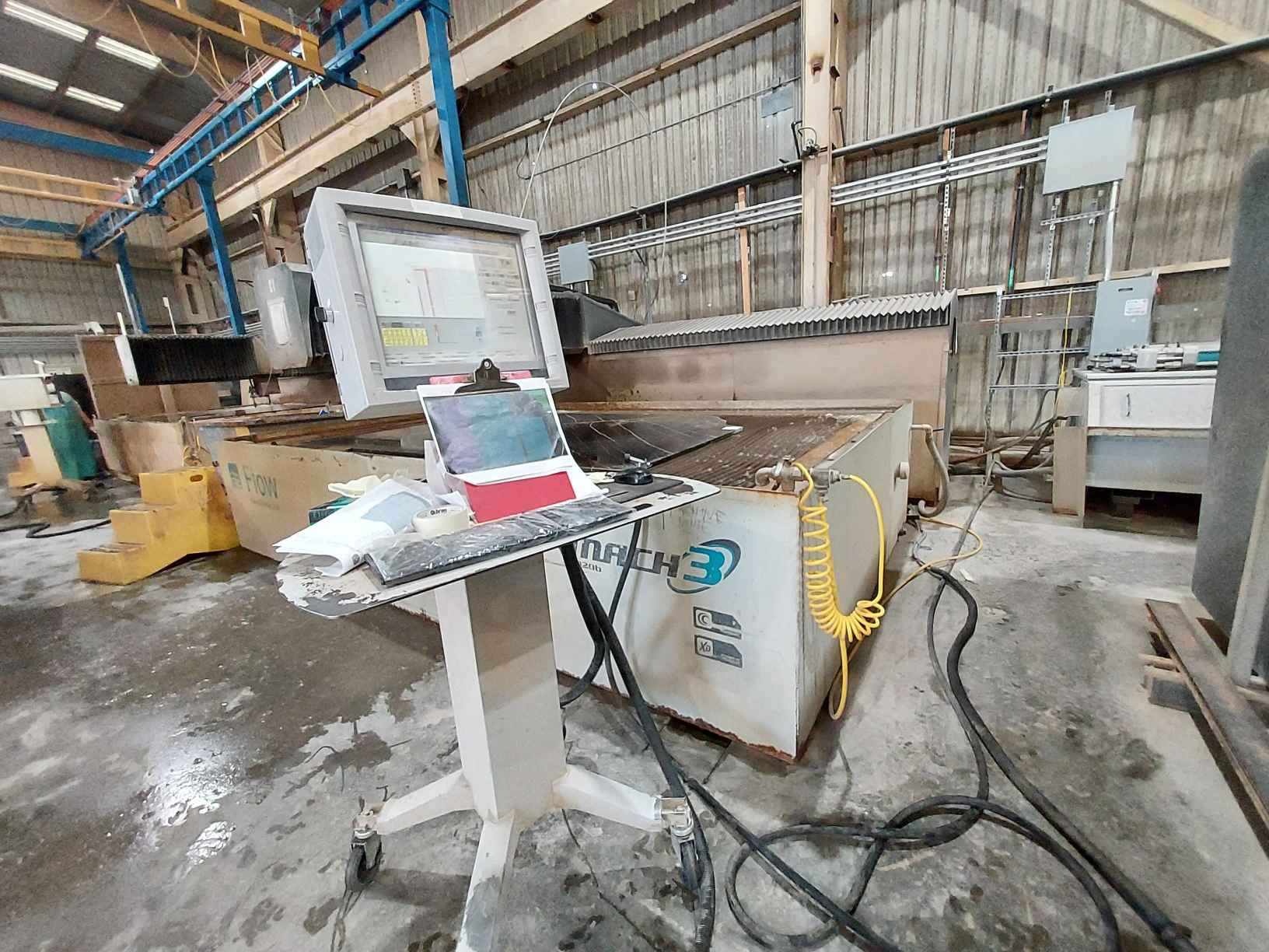 9' x 15' Flow Mach 3 Hyperjet CNC Waterjet