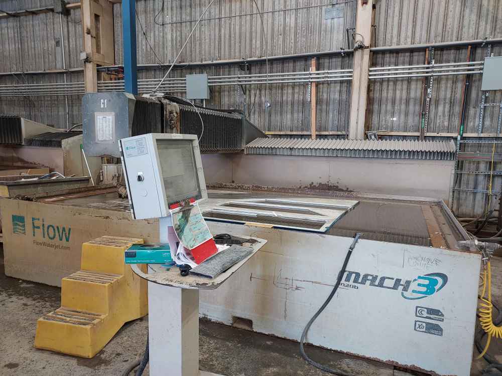 9' x 15' Flow Mach 3 Hyperjet CNC Waterjet