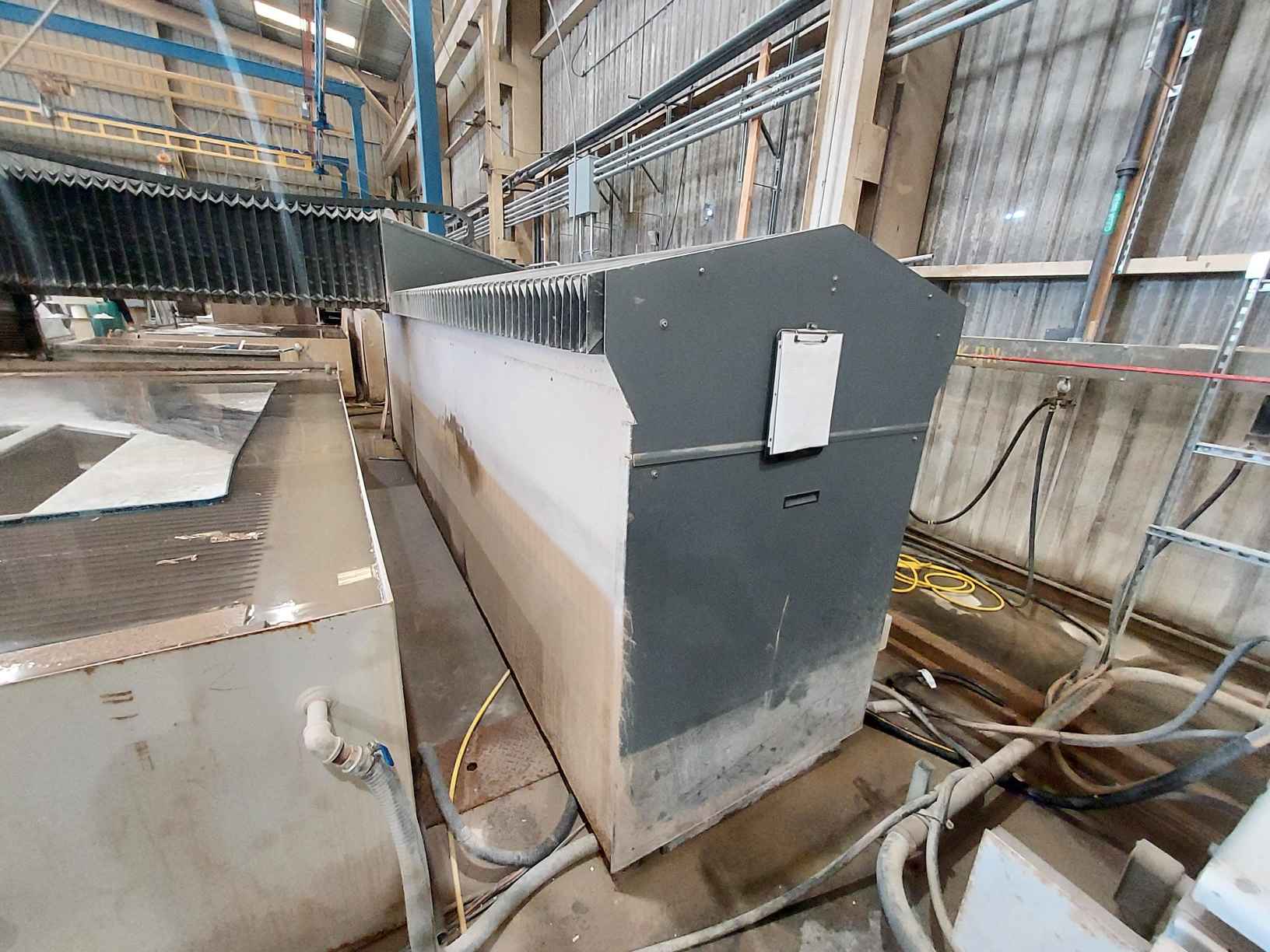 9' x 15' Flow Mach 3 Hyperjet CNC Waterjet