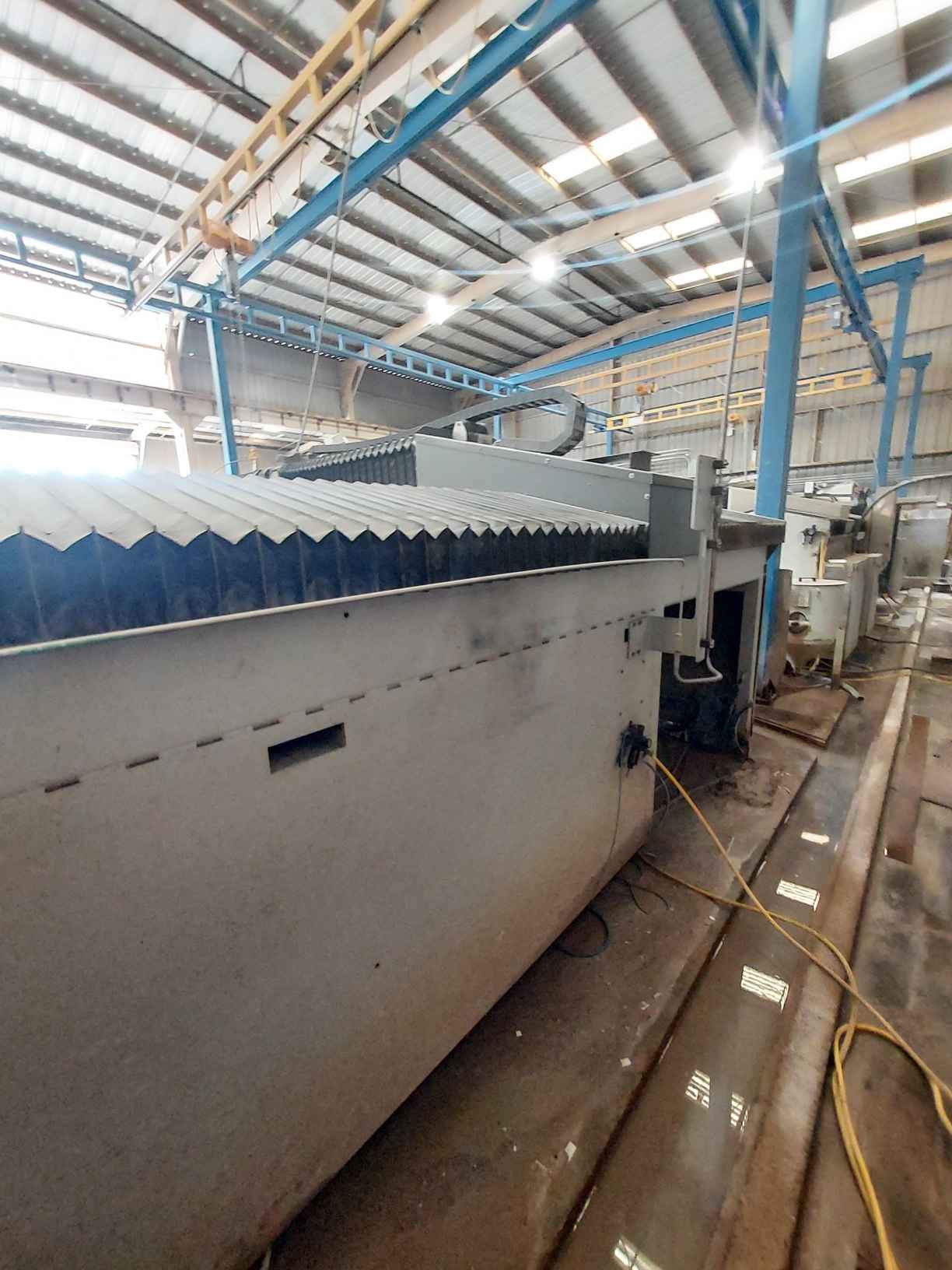 9' x 15' Flow Mach 3 Hyperjet CNC Waterjet