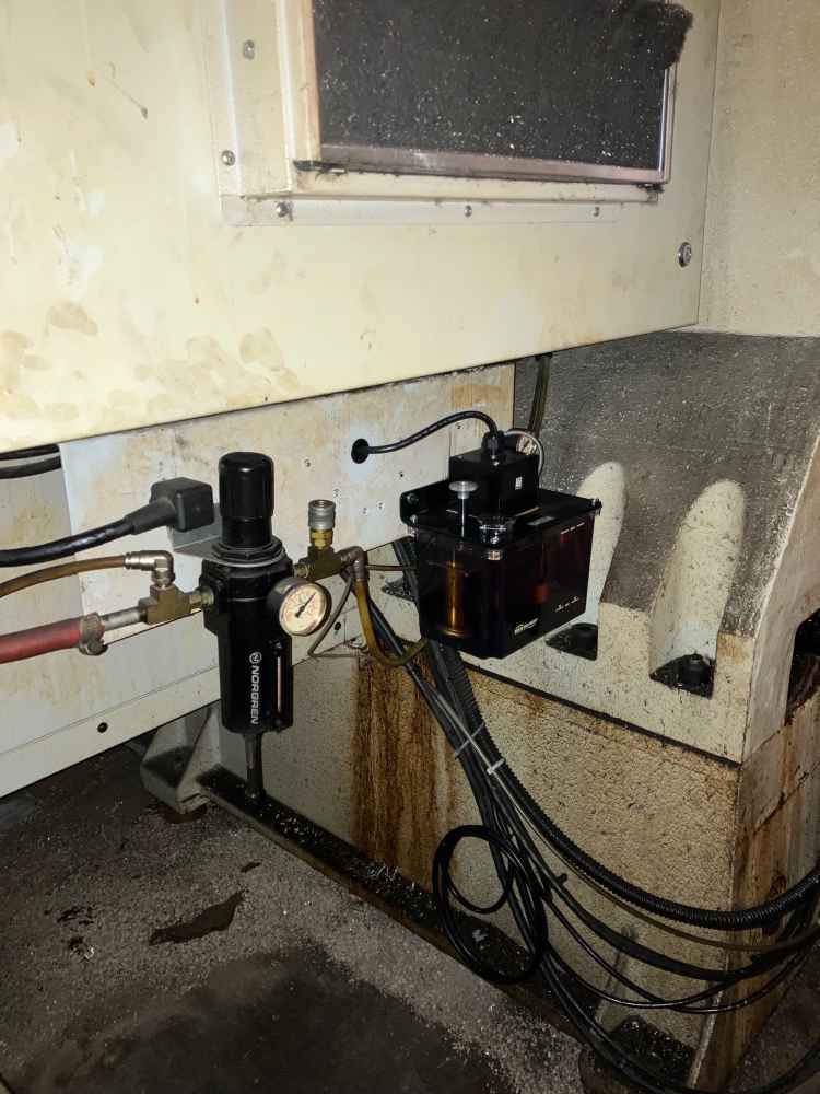 Haas VF-6 VMC CNC
